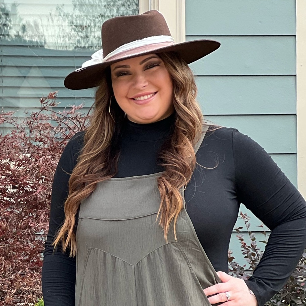 Meet your Posher, Krystle